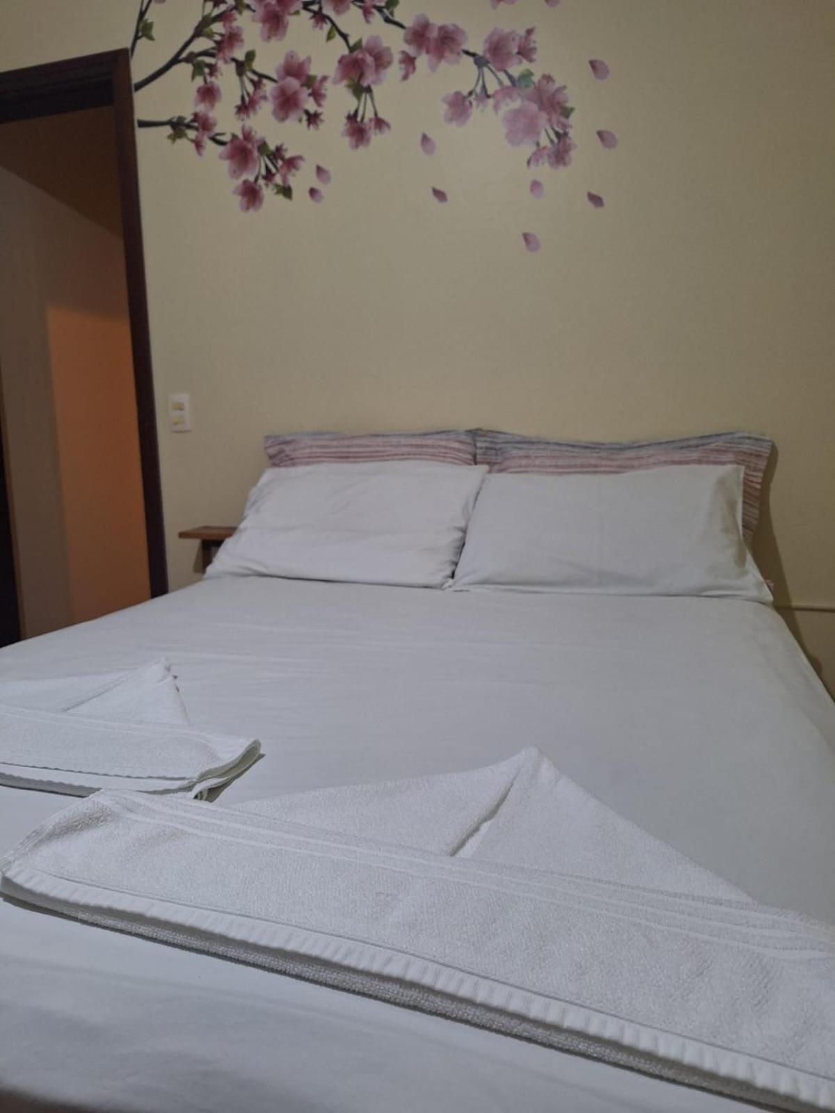 Suites Jardim Dos Sonhos Убатуба Номер фото